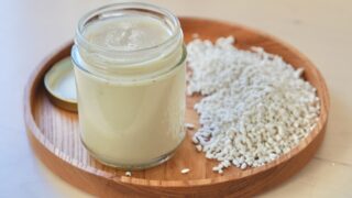 【塩麹の使い方】 鶏むね肉もしっとりやわらかくなる発酵調味料 